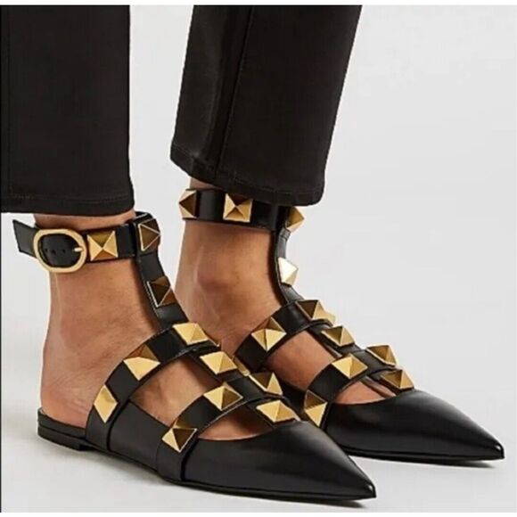 VALENTINO Roman Rockstud Black Gold Cage Flat 38.5 Pointed Toe Leather Gladiator - Picture 14 of 15